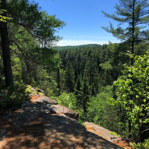 lavenderwaterwitch:I could stare off into the distance for hours off this gorgeous cliff — th