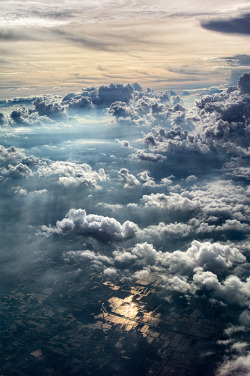 nichvlas:  Cloudy Sky (by Herry Photos - Catching Up…)