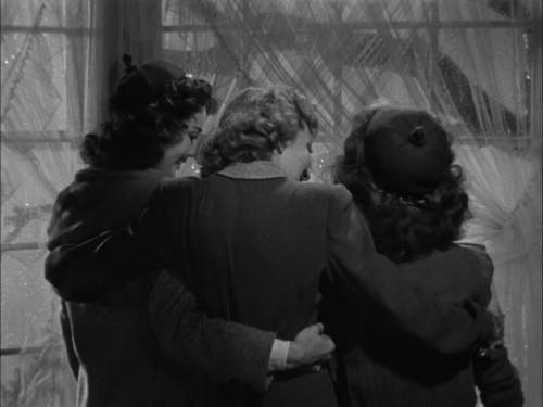 leatherhearted:SINCE YOU WENT AWAY (1944, dir. John Cromwell)