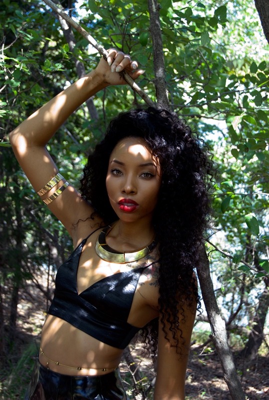 itsxxshanny-xoxo:  the scenery was so beautiful I just had to take a picture.