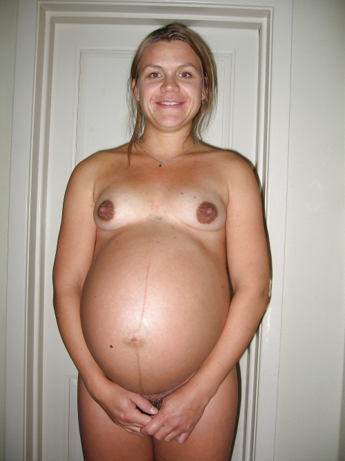 sexypregnanthotties: For more sexy pregnant girls: Follow sexypregnanthotties.tumblr.com/ Sub