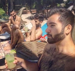 I Love Young Hairy Men