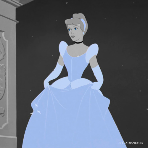 ~ DID YOU NOTICE &hellip; ~That Rapunzel was the only Disney Princess who doesn&rsquo;t wear