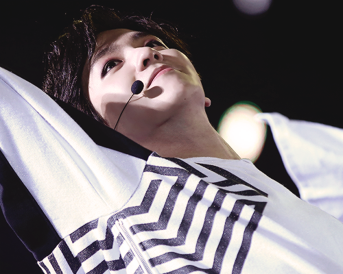 kimjongsnoona:  THE LOST PLANET WUHAN : BAEKHYUN 