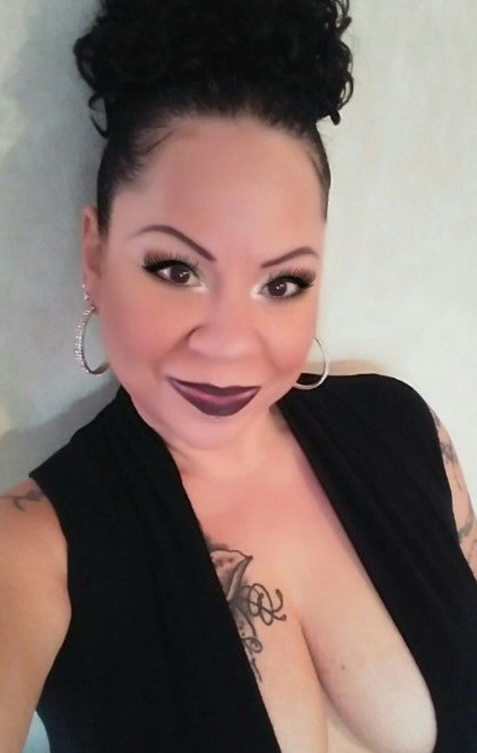 trinifock:  Mature freak. 😍