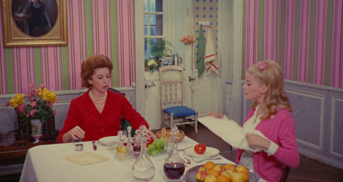 shattereddteacup:The Umbrellas of Cherbourg (1964)Dir. Jacques DemyLanguage: French