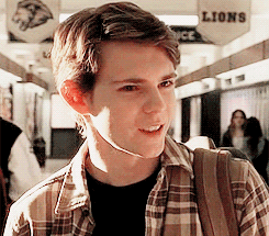 manny-mellark: Robbie Kay