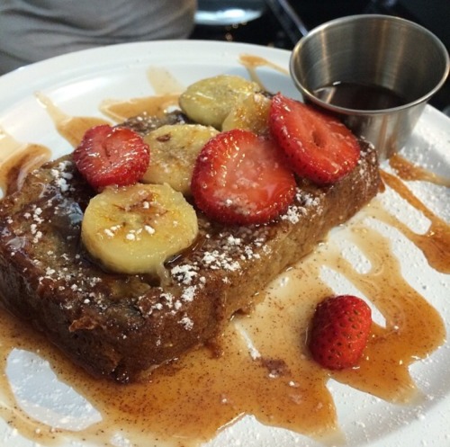 afro-arts: My Coffee Shop  www.mycoffeeshopel.com // IG: mycoffeeshop   Atlanta, GA  CLICK HERE for more black owned businesses! 