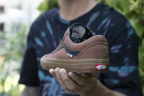 Dennis Enarson has been loving these canvas Old Skool Pro’s he built up using Vans Customs site. The