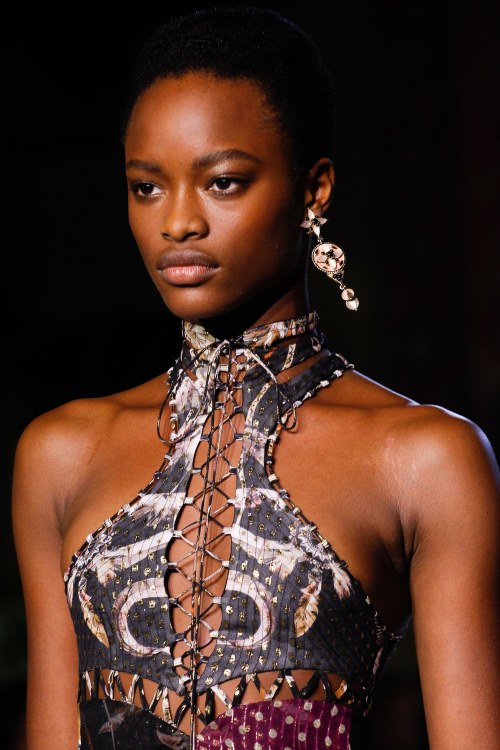 a-state-of-bliss: Mayowa Nicholas @ Roberto Cavalli Spr/Sum 2017