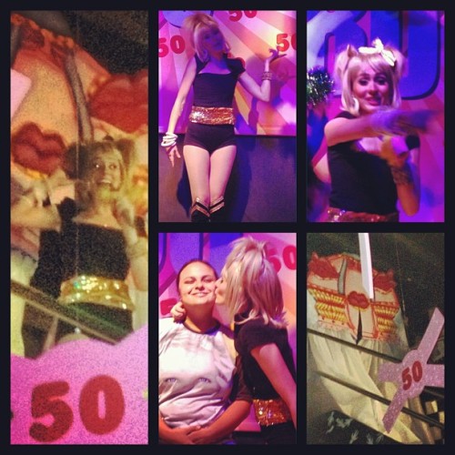 Trash 80's Em Homenagem Aos 50 Anos De @xuxamenegheloficial @zucchiamanda E @cacaux Ahazaram #festa #balada