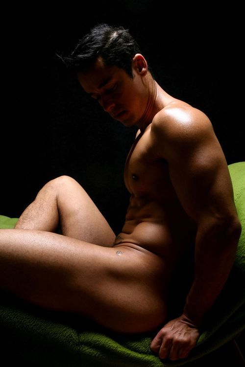 real-deal-inches:  The perfect male body has a form, and he choose Rafael Alencar