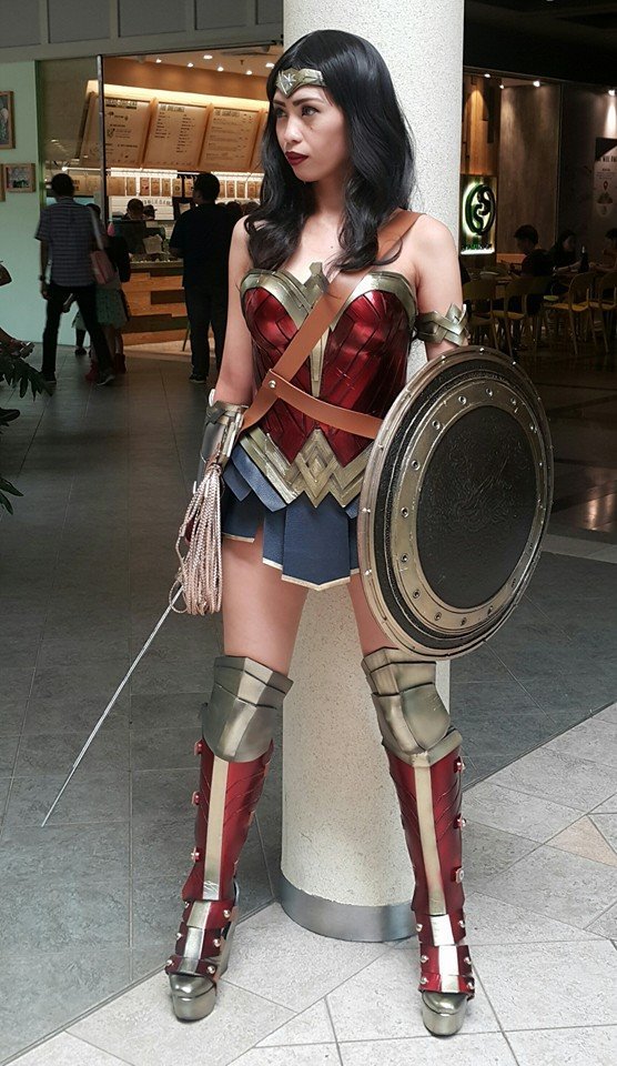 cosplayandgeekstuff:
“  Izabel Cortez (Philippines) as Wonder Woman.
Photo: ©2016 Izabel Cortez
”