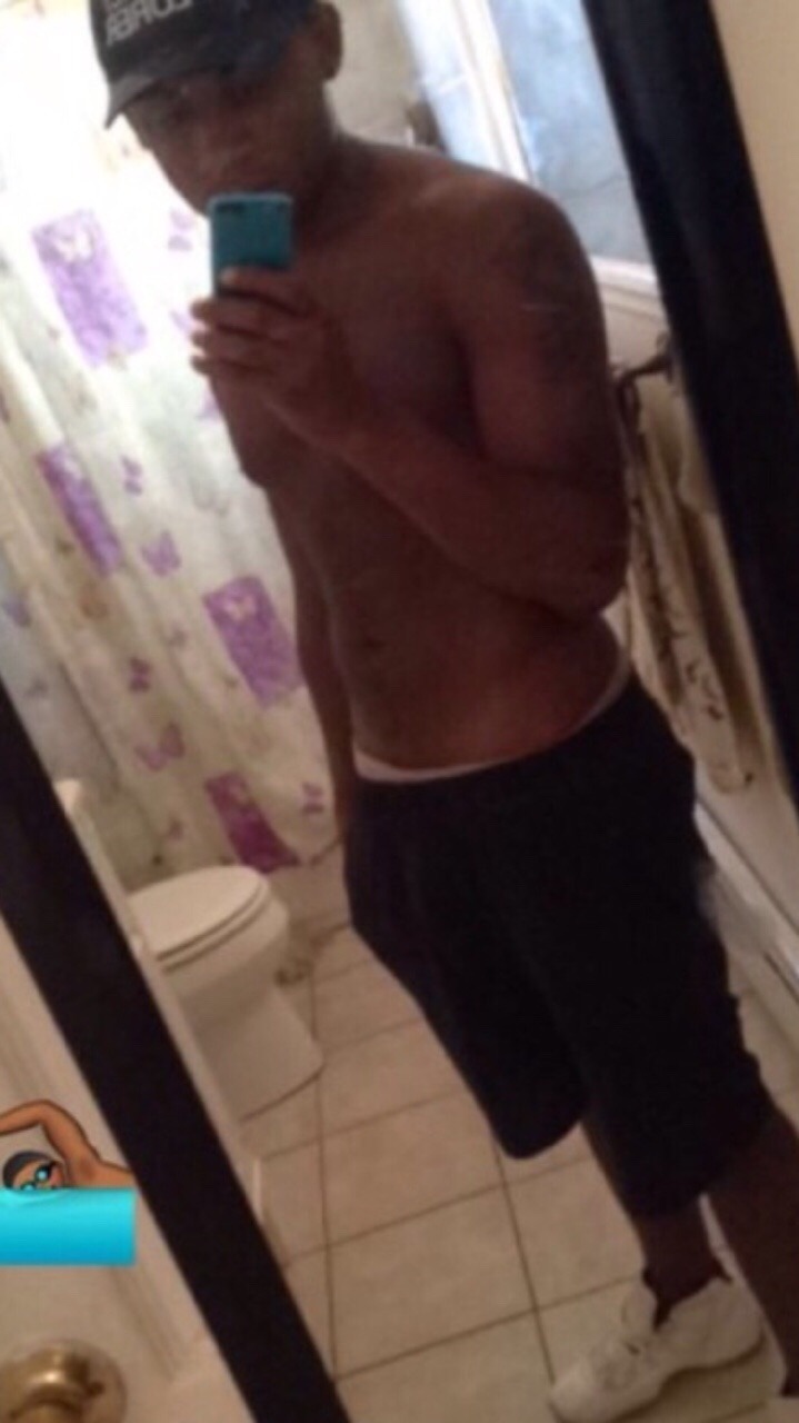 snapchatsfinestx2:  His Name is Ceejay Ig: highh_off_life Snap: highhofflife  9,½&quot;🍆😍😍😍😍😍