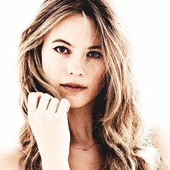 littledreamsicons: behati prinsloo icons like/reblog or credits to @wowl0uis on twitter if using