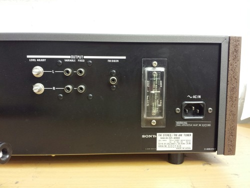 Sony ST-4950 FM Stereo / FM-AM Tuner, 1975