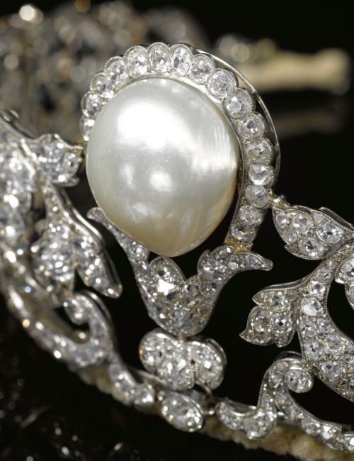 midnight-charm: The Murat Tiara, Chaumet, 1920 A Rare and Impressive Natural Pearl Diamond Tiara Cre