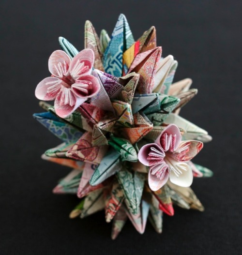 88floors:  Geometric Currency Sculptures by Kristi Malakoff