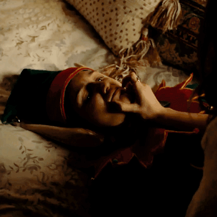 katbarrellgifs:    Nicole Haught - 3x06 ‘ If We Make it Through December ‘     
