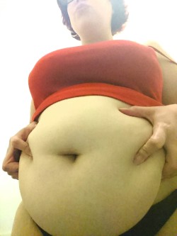 Who&rsquo;s missed this belly?  Reblog or 