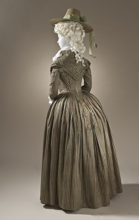 history-of-fashion:ab. 1790 Woman’s Dress (Redingote) (Europe)Silk and cotton satin and p