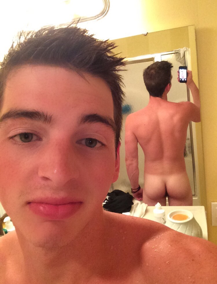 College cutie KSU-Frat Guy: Over 69,000 followers and 48,000 posts.Follow me at: