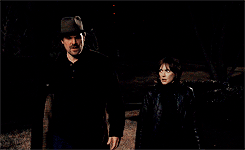 verouschkia:queendoms:joyce and hopper height difference (✿ ♥‿♥)  #it’s like a tired bear being in love with a very skittish squirrel  