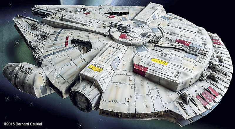 gameraboy:  Ridiculously detailed papercraft Millennium Falcon by Bernard Szukiel