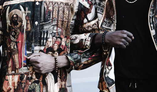 Menswear brand Ikiré Jones’s latest collection is called, THE UNTOLD RENAISSANCE. 