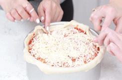 rosannapansino:  Pizza Cake - Video [ LINK ] 