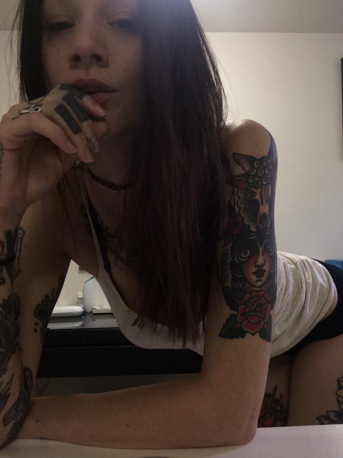 bodmod-girls:  Perfect inked beauties