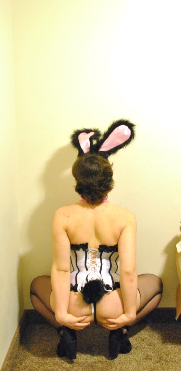 kittafterdark:  Corset Bunny <3Part 2! Stay tuned for a video! <3