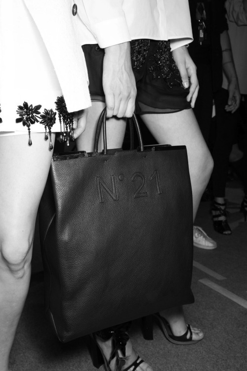 Sex senyahearts:  Backstage at No. 21 - S/S 2014 pictures