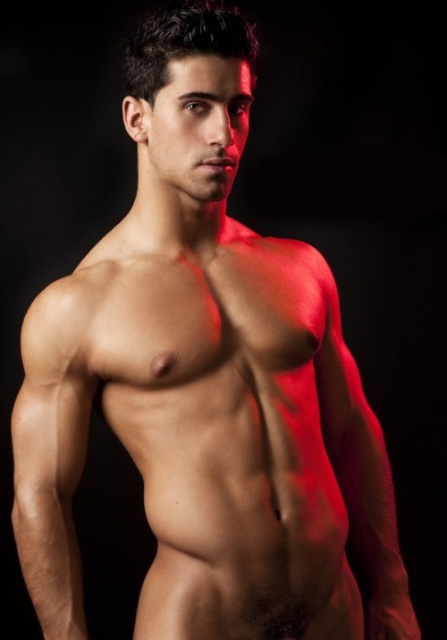 mixed9inyou:  David Costa’s booty is perfection.  😈😈😈