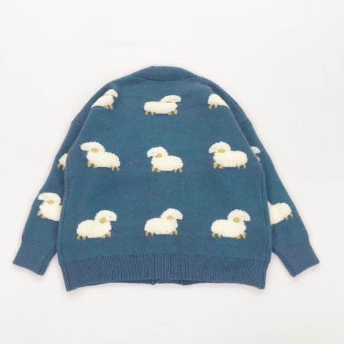 chandelyer:“Lamb dreams” sweater