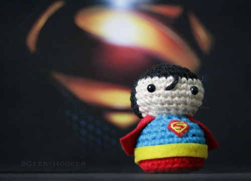 archiemcphee:  Every year for the last six years a crochet ninja called The Geeky Hooker (previously featured here) has been creating batches of kawaii crocheted amigurumi superheroes and hiding them around San Diego Comic-Con for attendees to find. And