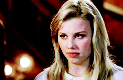 yerundi:Look, it’s just really hard when you’re into girls and you have no idea if they’re into girl