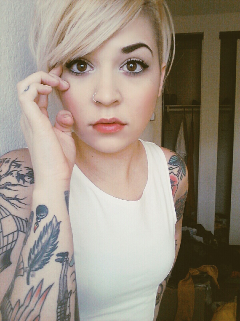 serpentofthesoul:  modelosgalicia:  girrlscout Hi.   Tattoo blog x