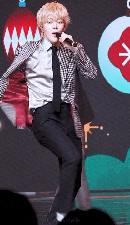 Hi! Could You Make A Be There For Me Yuta Gif? I Haven't Cone Across Many Recently, He's Seriously Underrated