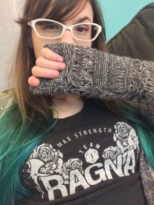 Oh yeH I have more blue in my hair also this shirt :0