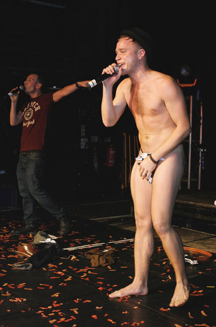 male-celebs-naked:  Olly Murs 2See more here