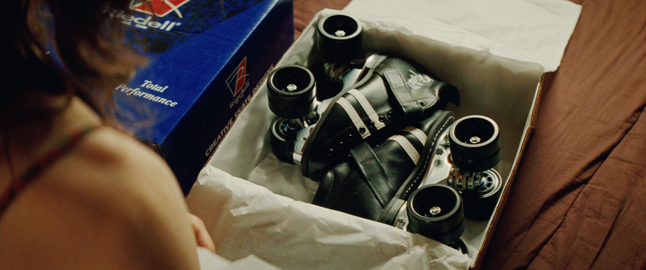 bermudaxlocket:  cinemaspam:10 framesWhip It (2009) Dir, Drew Barrymore  I love this
