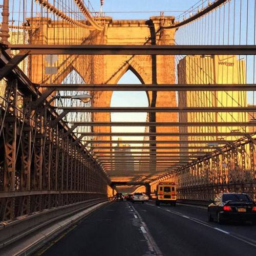 A very beautiful #TravelerInNewYork morning commute. Photographed by @yolandaedwards. (at New York, 