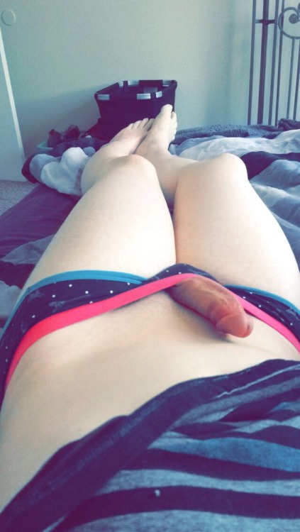 amelias-secrets: Feeling sexy today ;)