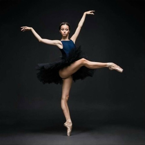 lordbyron44:  Ballerina Maria Khoreva - Vaganova Ballet Academy - Photo by Darian Volkova  