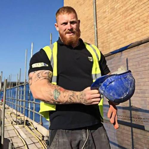 Would love to get plowed by this fellow ginger