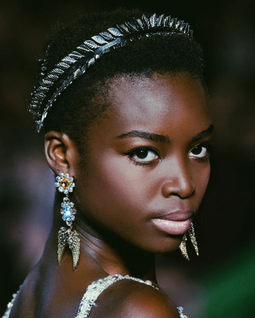 accras:  runwaydoll: Georges Hobeika SS18 Couture Maria Borges 