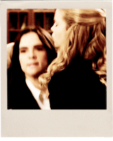 caroildanvers:  What are friends for? 