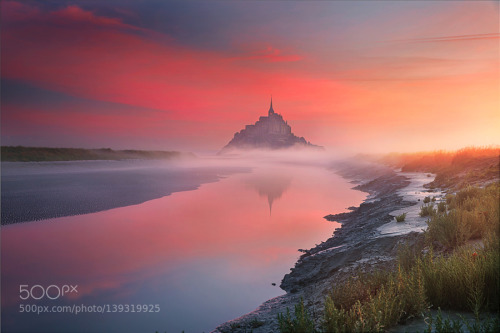 eroticart-photos:  Mont Saint Michel Landscapes adult photos