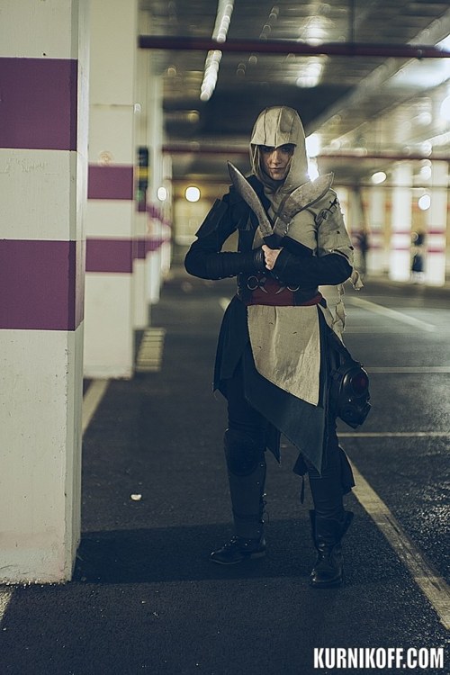 Post Apocalyptic Assassin - clioadams - Member of The Birds of Truth: UK BrotherhoodPhotography by K